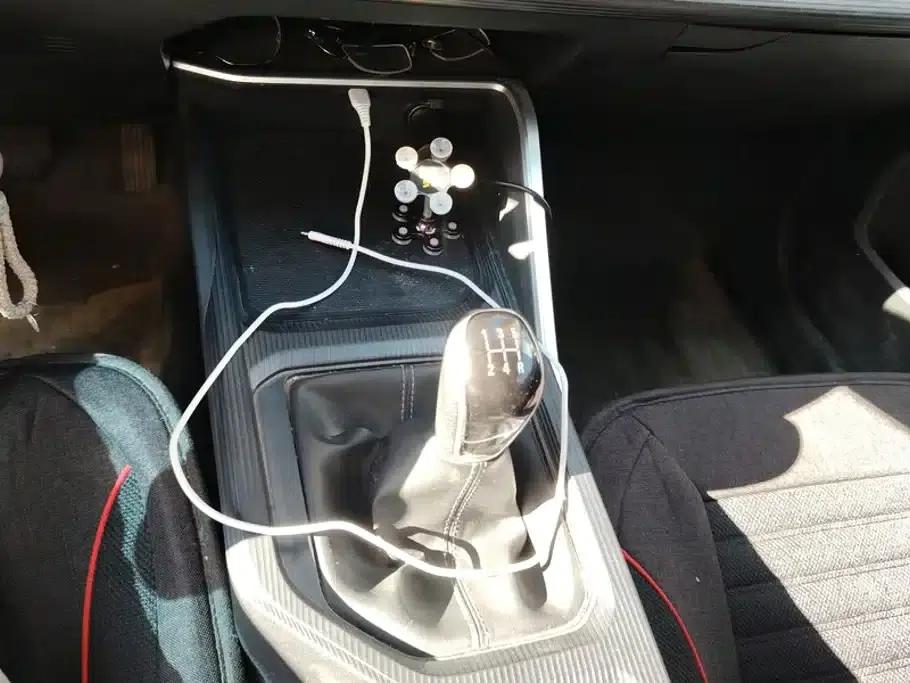 Geely Emgrand 2022 4th Generation 1.5L Manual Elite — миниатюра 16