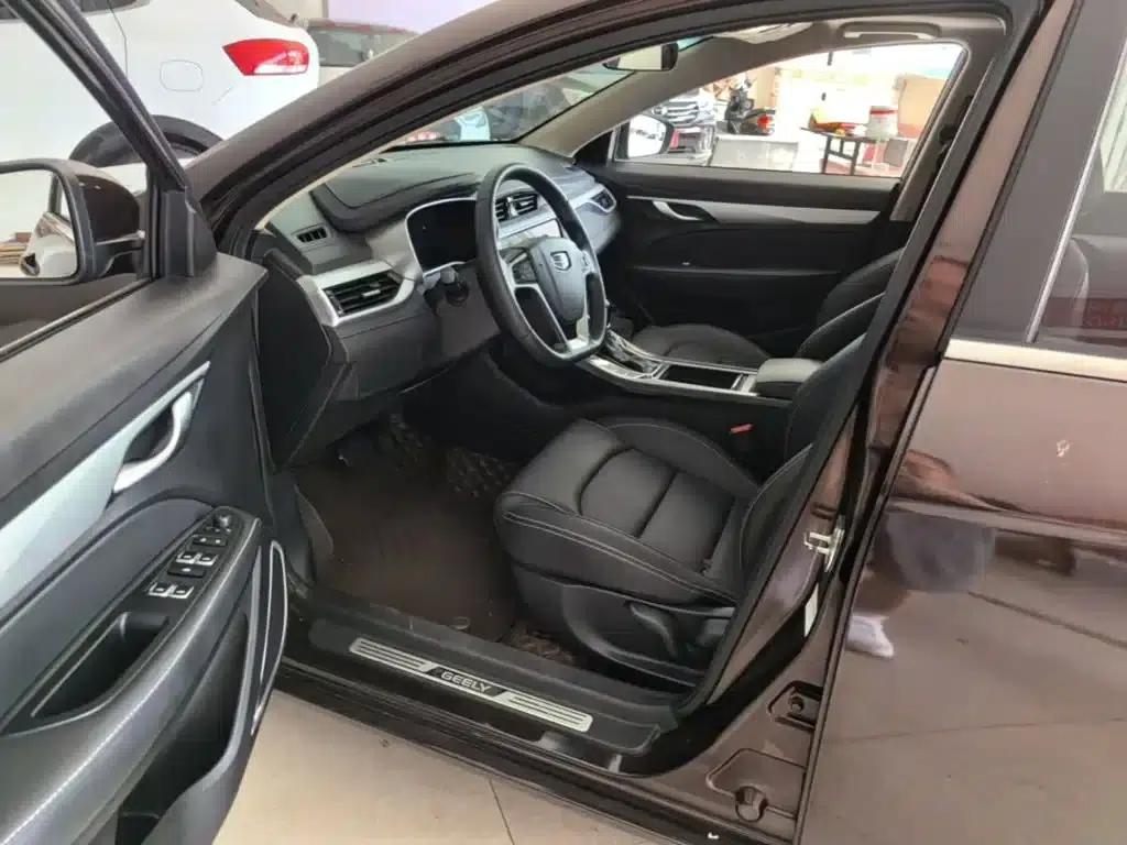 Geely Emgrand 2018 1.5L CVT Upward Connected Edition — миниатюра 16