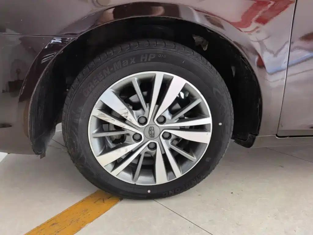 Geely Emgrand 2018 1.5L CVT Upward Connected Edition — миниатюра 23