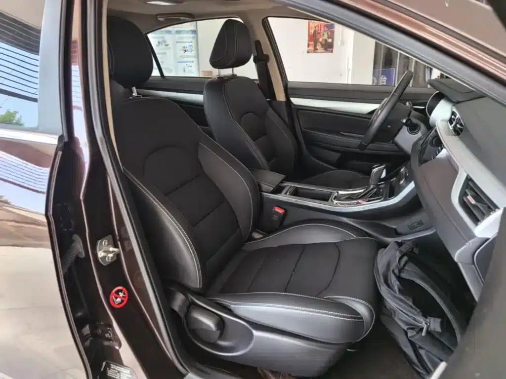 Geely Emgrand 2018 1.5L CVT Upward Connected Edition — миниатюра 25