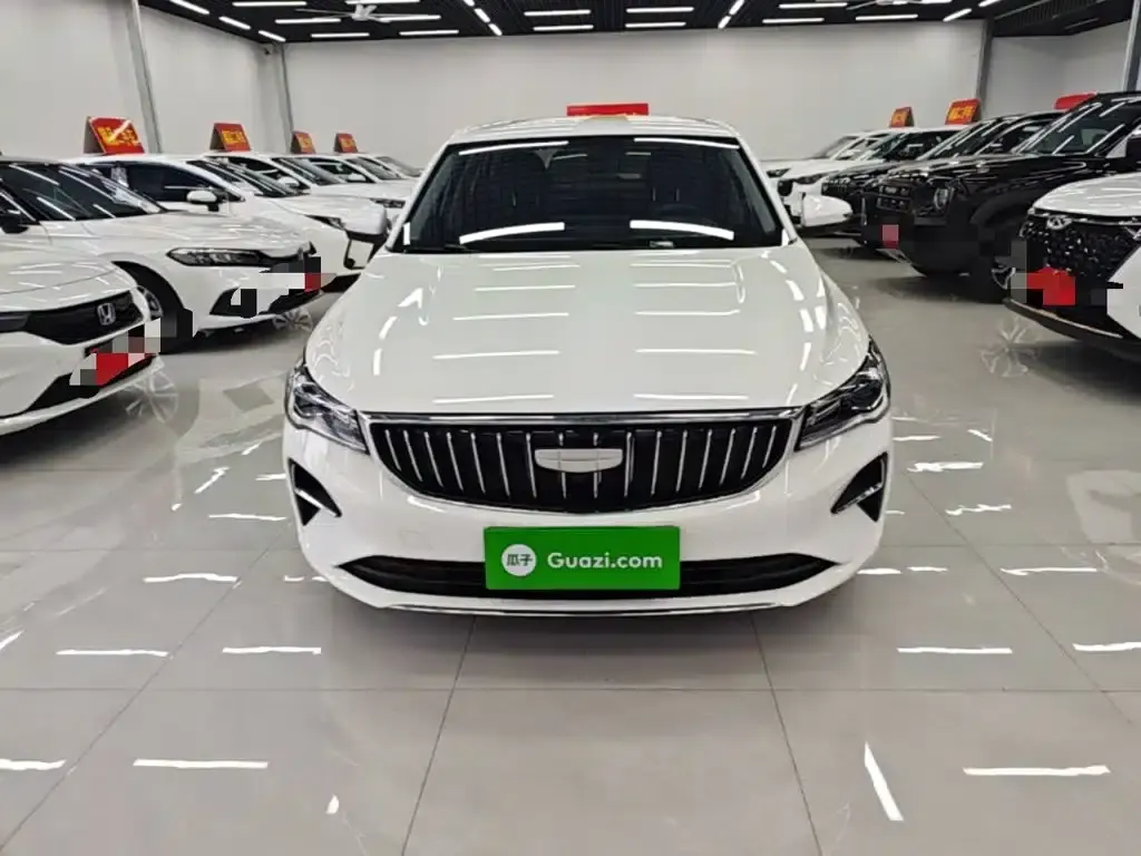Geely Emgrand 2026 4 Millionth Anniversary Edition 1.5L CVT Superior Model — миниатюра 3