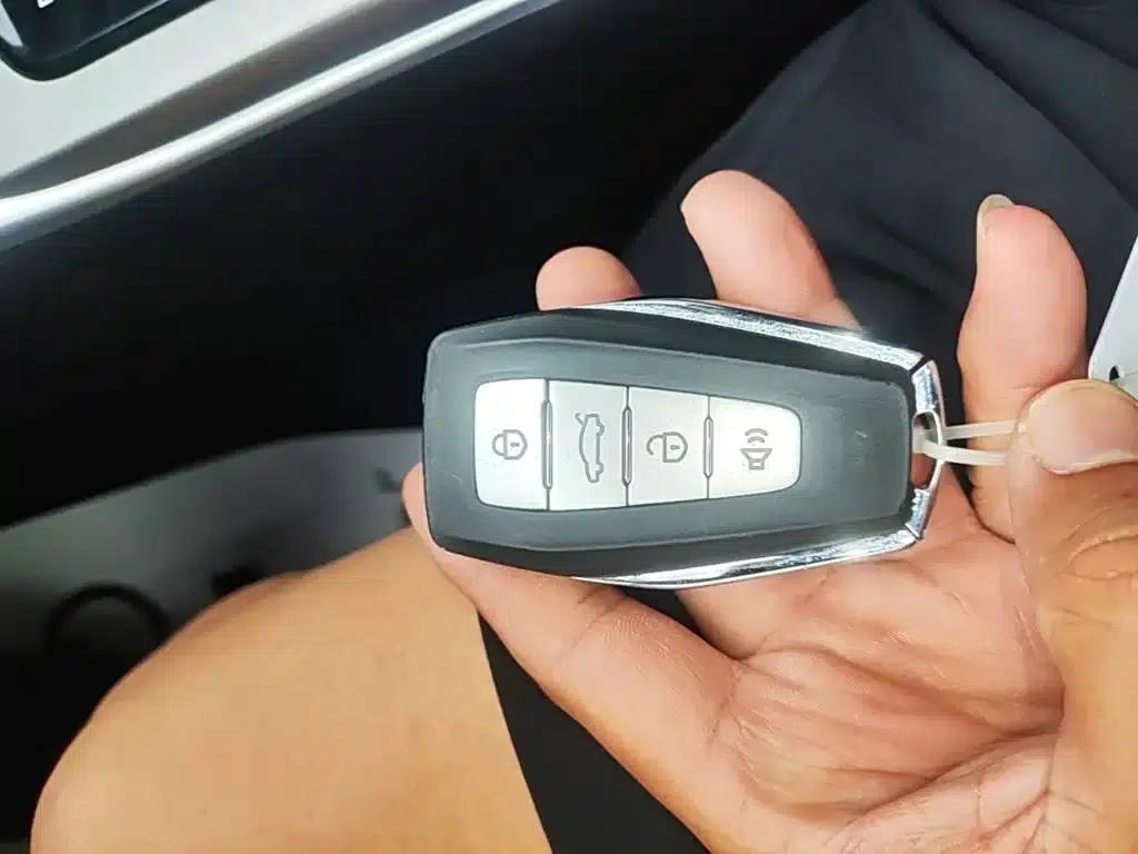Geely Emgrand 2023 4th Generation Champion Edition 1.5L CVT Luxury — миниатюра 9