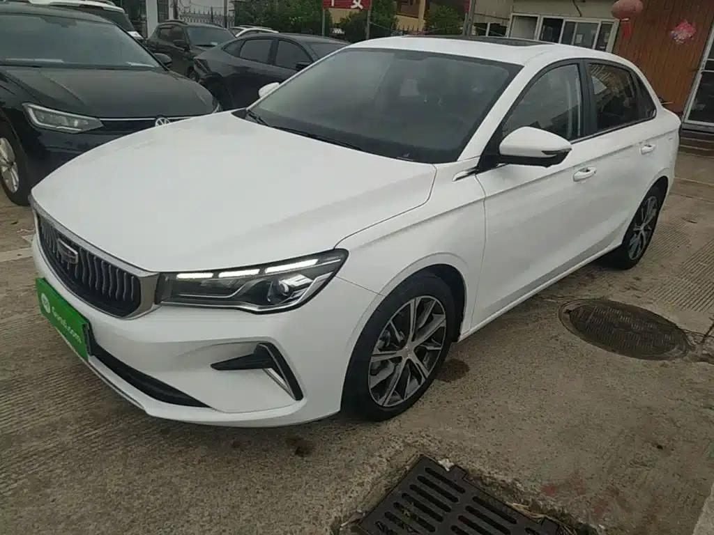 Geely Emgrand 2022 4th Generation 1.5L CVT Premium — миниатюра 1