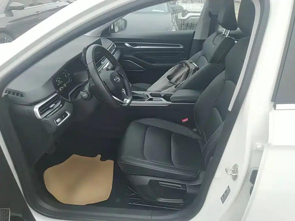Geely Emgrand 2022 4th Generation 1.5L CVT Premium — миниатюра 15