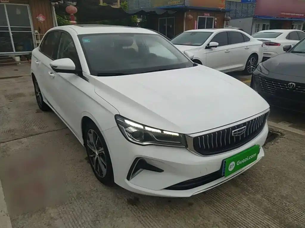 Geely Emgrand 2022 4th Generation 1.5L CVT Premium — миниатюра 4