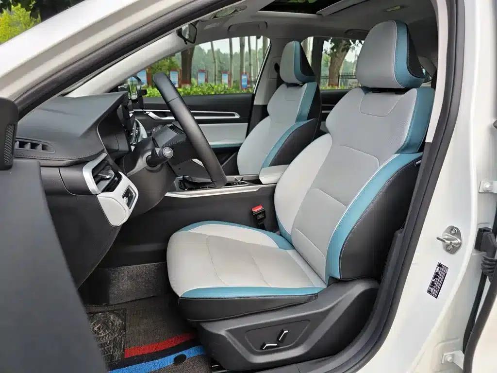 Geely Emgrand 2023 4th Generation Champion Edition 1.5L CVT Flagship Model — миниатюра 11