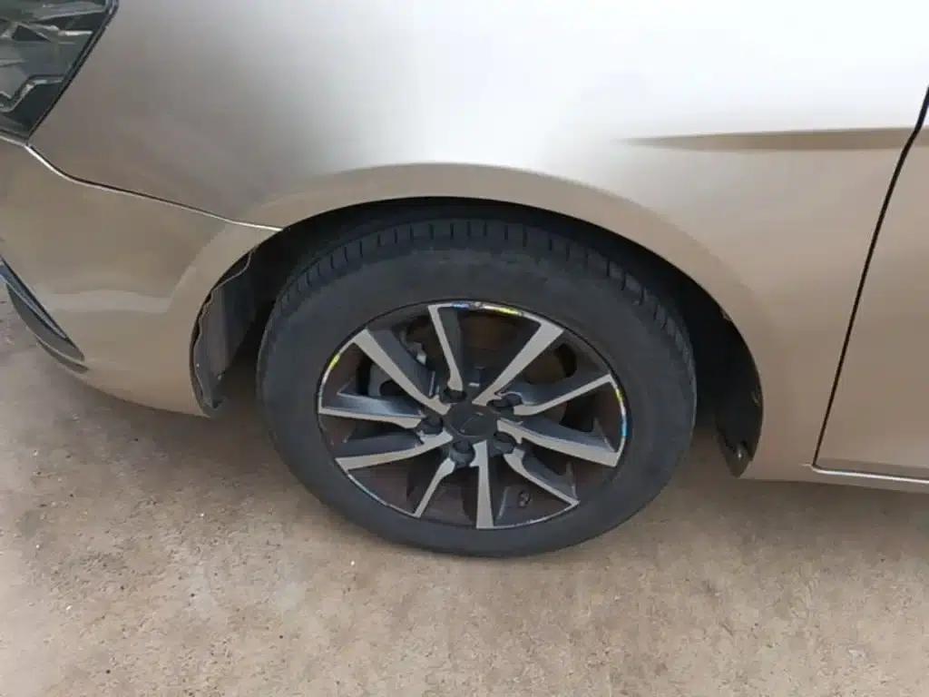 Geely Emgrand 2020 1.5L Manual Upgrade Edition — миниатюра 23