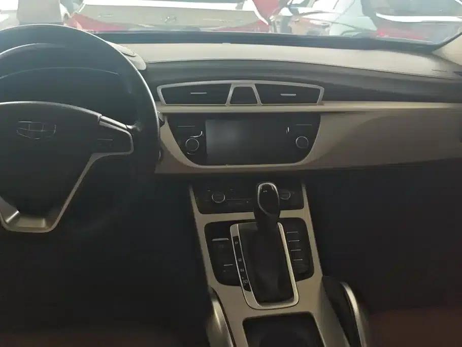 Geely Boyue 2016 1.8TD Automatic Four-Wheel Drive Smart Edition — миниатюра 13