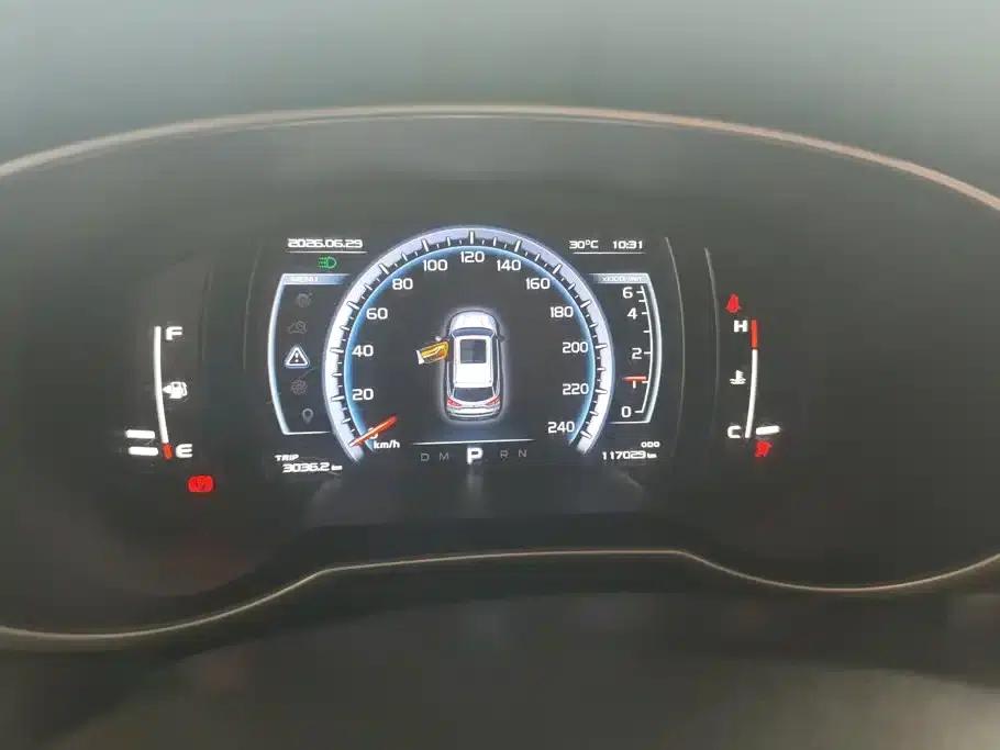 Geely Boyue 2016 1.8TD Automatic Four-Wheel Drive Smart Edition — миниатюра 14