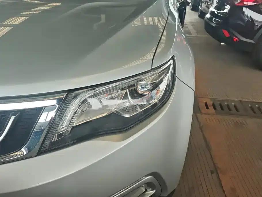 Geely Boyue 2016 1.8TD Automatic Four-Wheel Drive Smart Edition — миниатюра 5