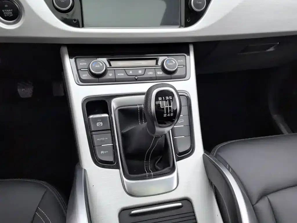 Geely Boyue 2020 1.8TD Manual 2WD Smart Edition — миниатюра 13
