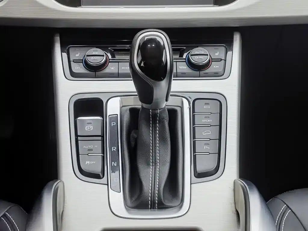 Geely Boyue 2018 1.8TD Automatic 2WD Intelligent Connected 4G Edition — миниатюра 13