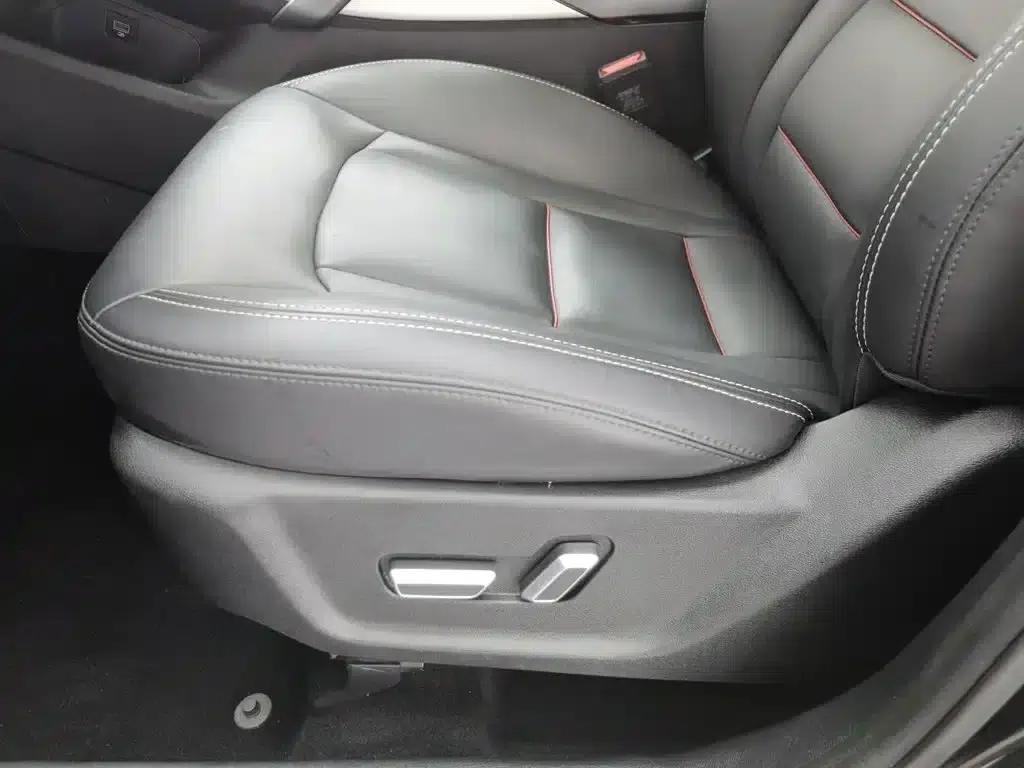 Geely Boyue 2018 1.8TD Automatic 2WD Intelligent Connected 4G Edition — миниатюра 20