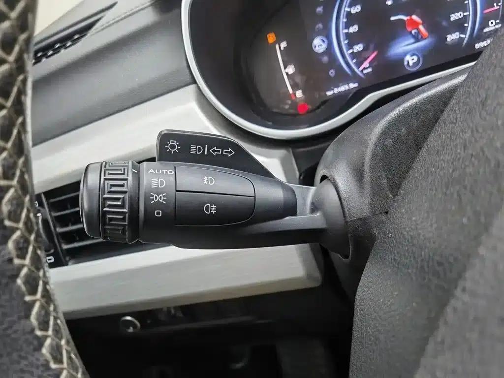 Geely Boyue 2018 1.8TD Automatic 2WD Intelligent Connected 4G Edition — миниатюра 21