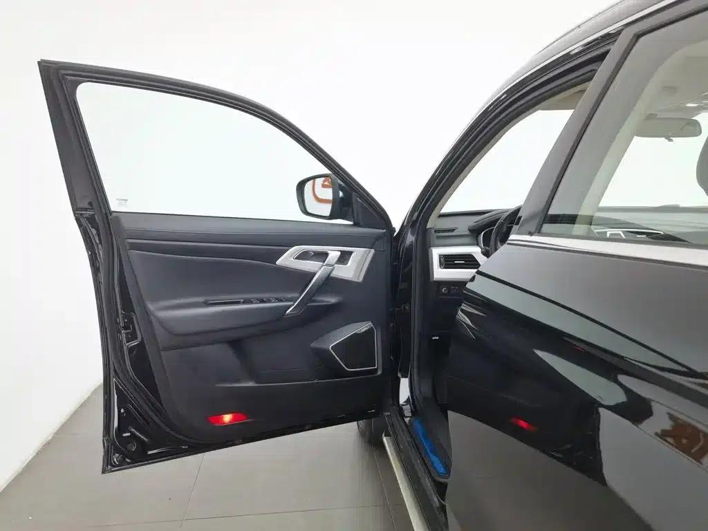 Geely Boyue 2018 1.8TD Automatic 2WD Intelligent Connected 4G Edition — миниатюра 8