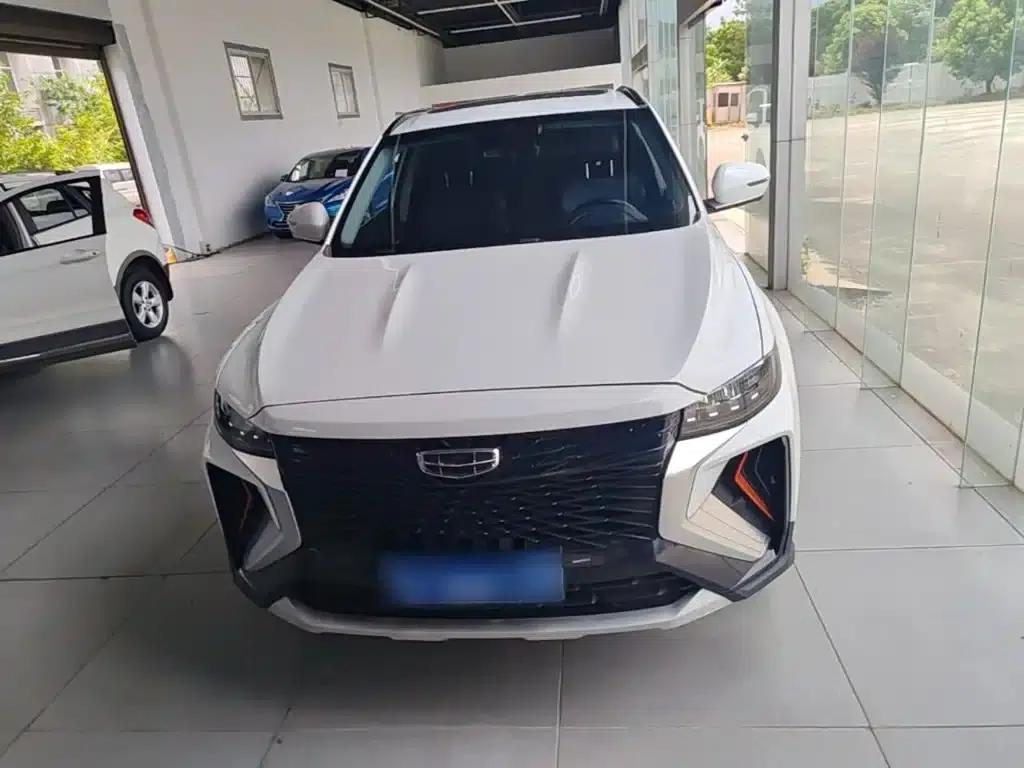 Geely Boyue 2022 Model Boyue X 1.8TD DCT Smart Edition — миниатюра 3