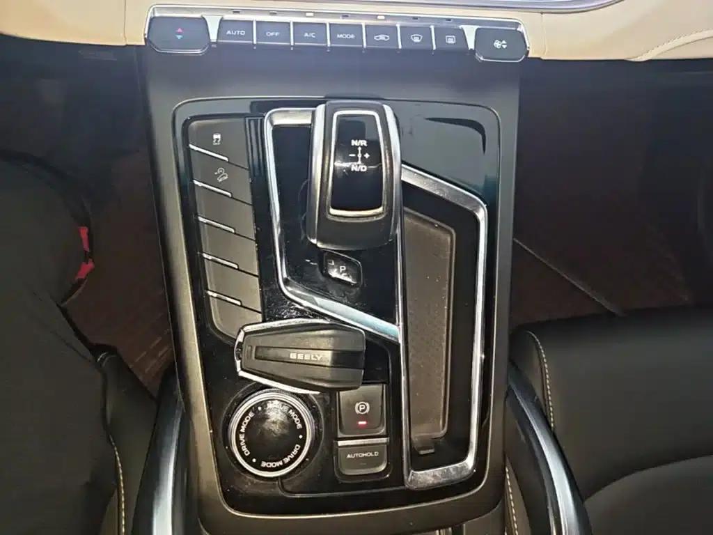 Geely Boyue 2022 Model Boyue X 1.8TD DCT Smart Edition — миниатюра 14