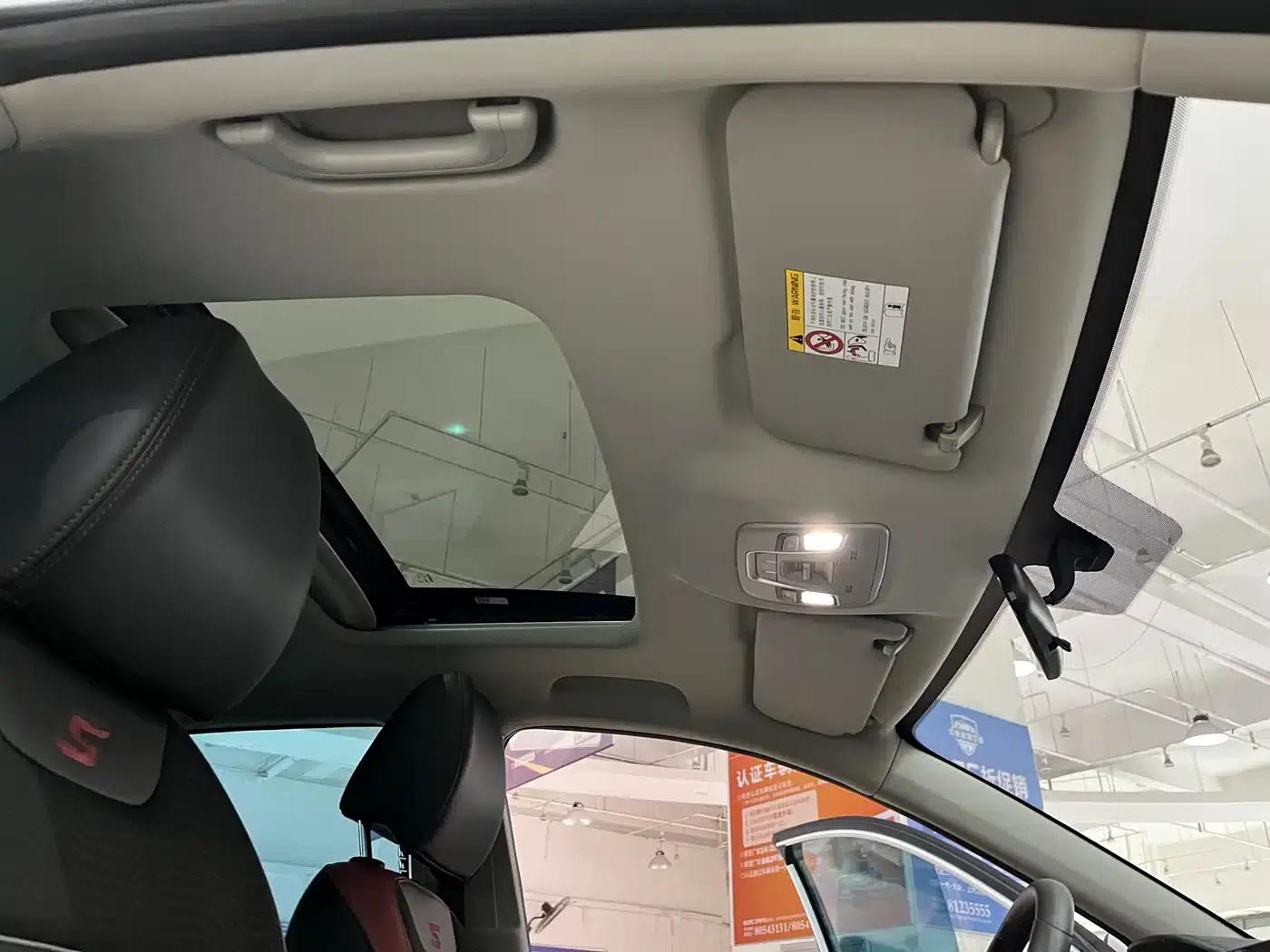 Geely Binyue 2021 1.4T Manual Gold Edition — миниатюра 17