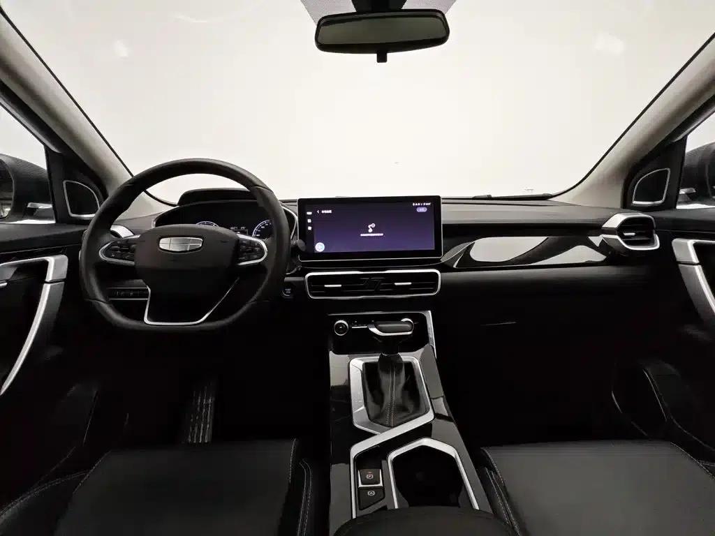 Geely Binyue 2025 1.5L CVT Super MAX — миниатюра 5