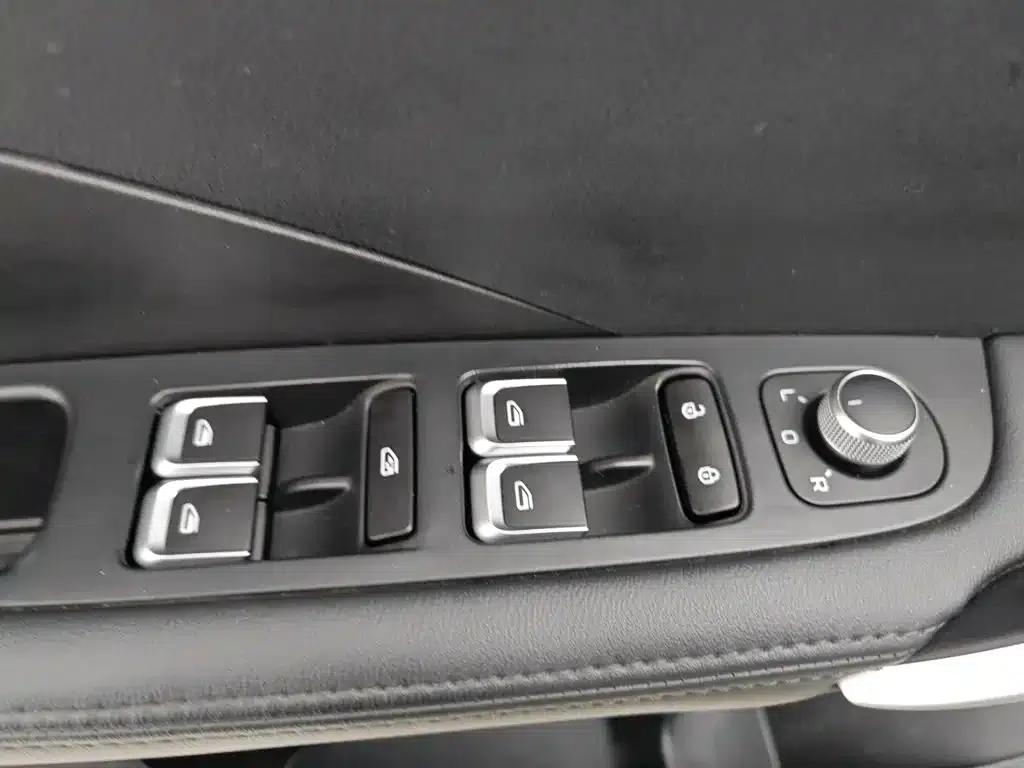 Geely Binyue 2025 1.5L CVT Super MAX — миниатюра 9