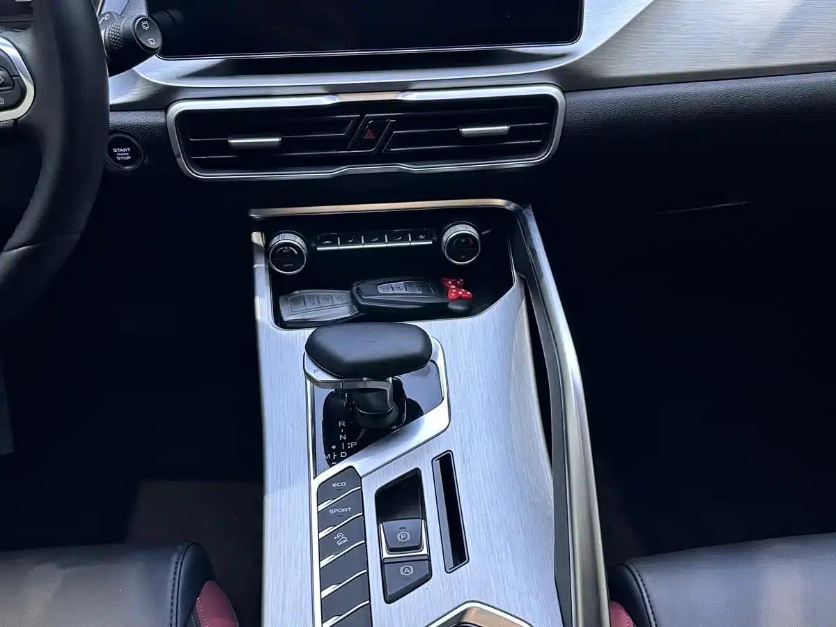 Geely Binyue 2021 1.4T DCT Diamond Edition — миниатюра 13