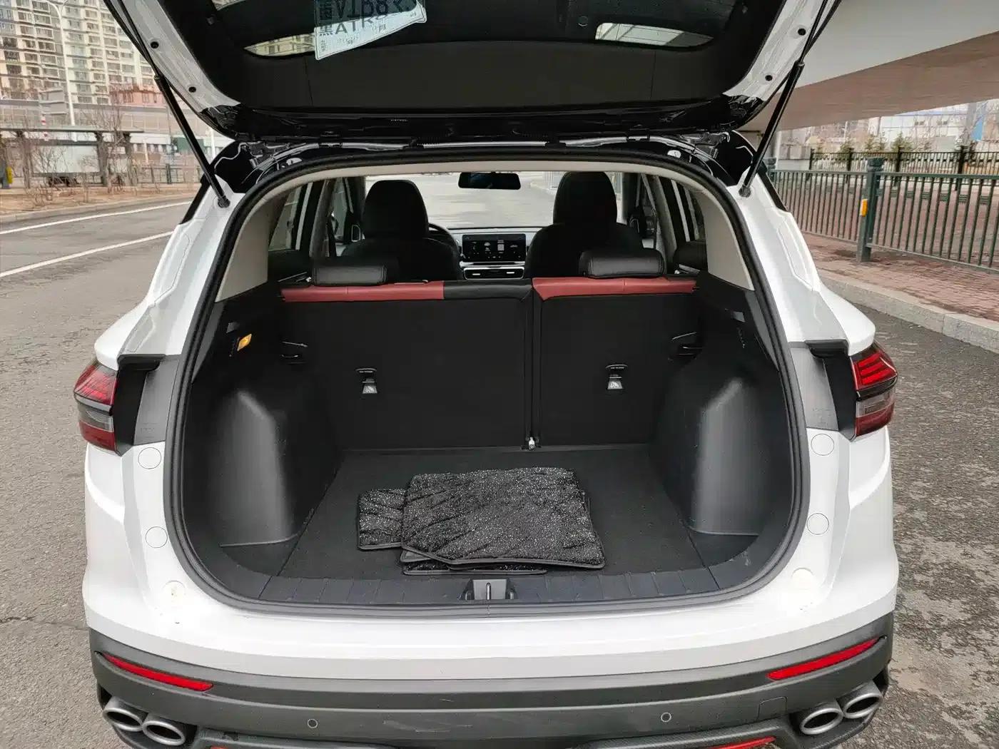 Geely Binyue 2021 1.4T DCT Platinum Edition — миниатюра 16