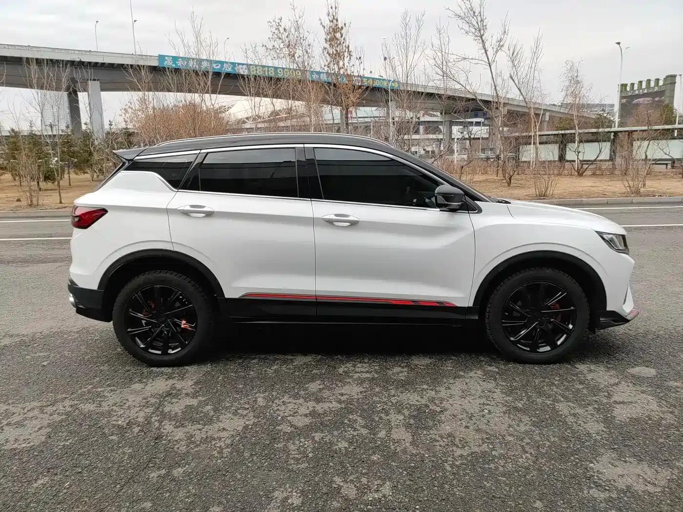 Geely Binyue 2021 1.4T DCT Platinum Edition — миниатюра 4