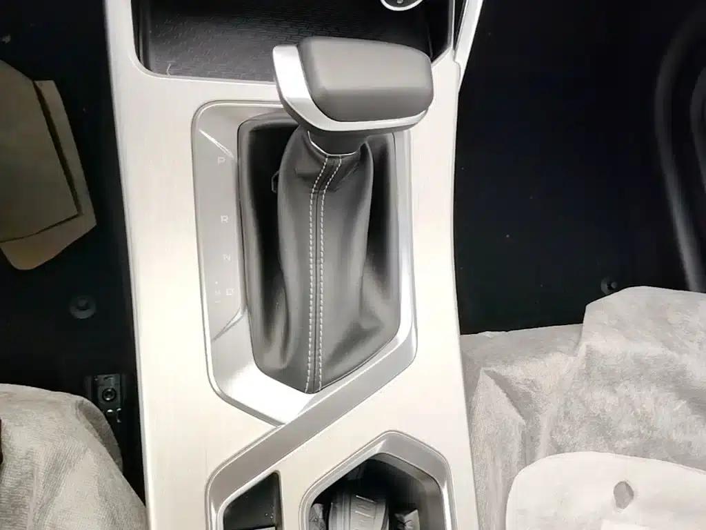 Geely Binyue 2025 1.5L CVT Super Power — миниатюра 14