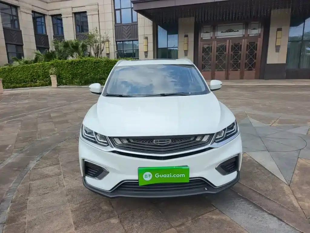 Geely Binyue 2020 Facelift 240T DCT Hunter — миниатюра 3