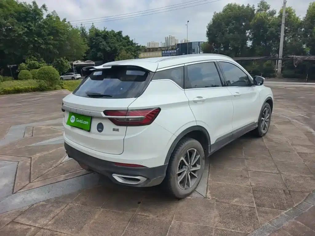 Geely Binyue 2020 Facelift 240T DCT Hunter — миниатюра 7