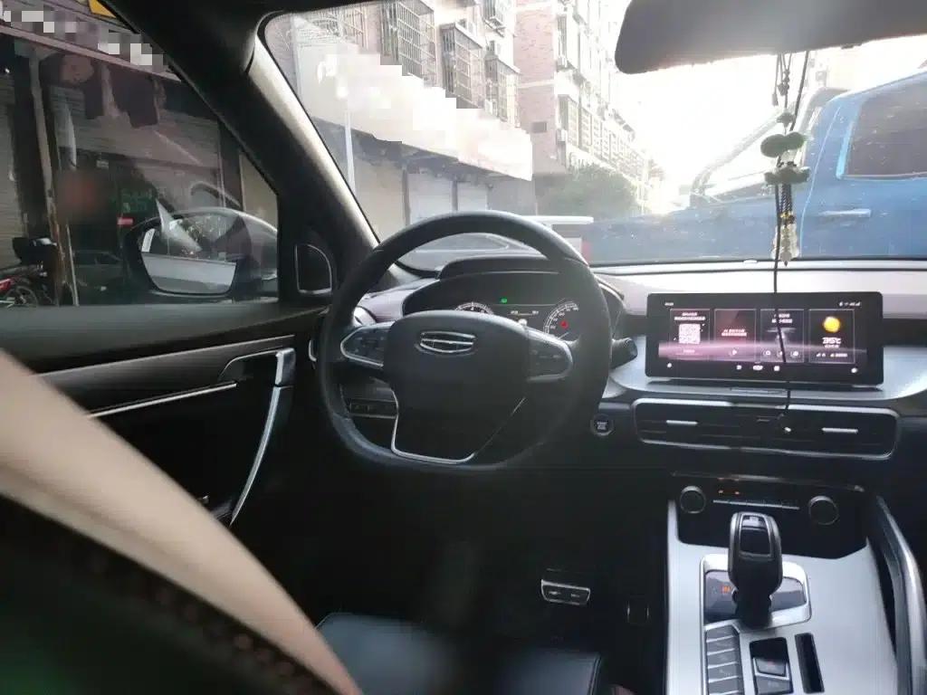 Geely Binyue 2020 PRO 260T DCT Knight — миниатюра 7