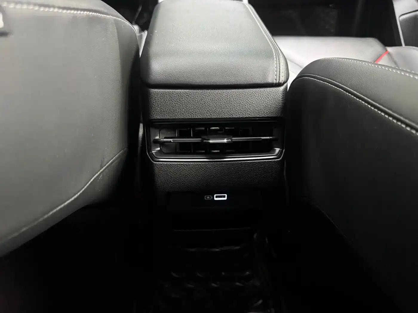 Binrui 2022 Model Binrui COOL 1.5T DCT Electric Edition — миниатюра 11