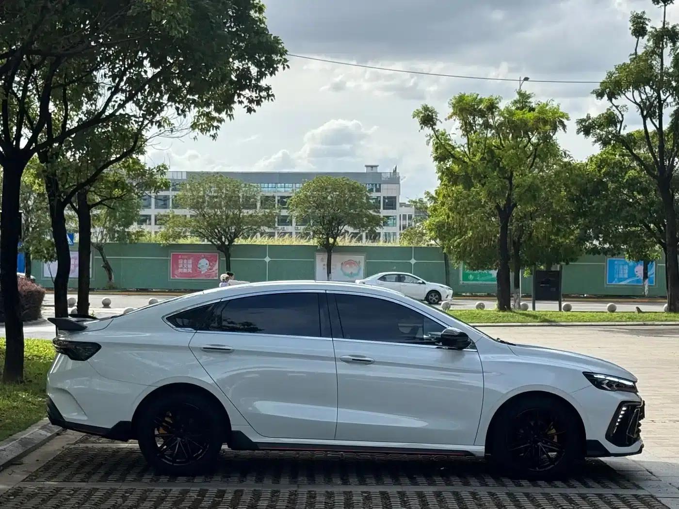 Binrui 2022 Model Binrui COOL 1.5T DCT Electric Edition — миниатюра 4