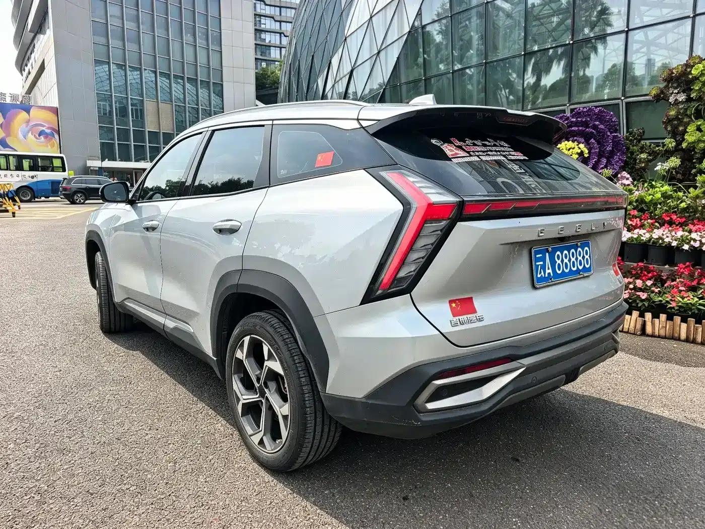 Geely Boyue L 2024 1.5TD DCT Premium Edition — миниатюра 16