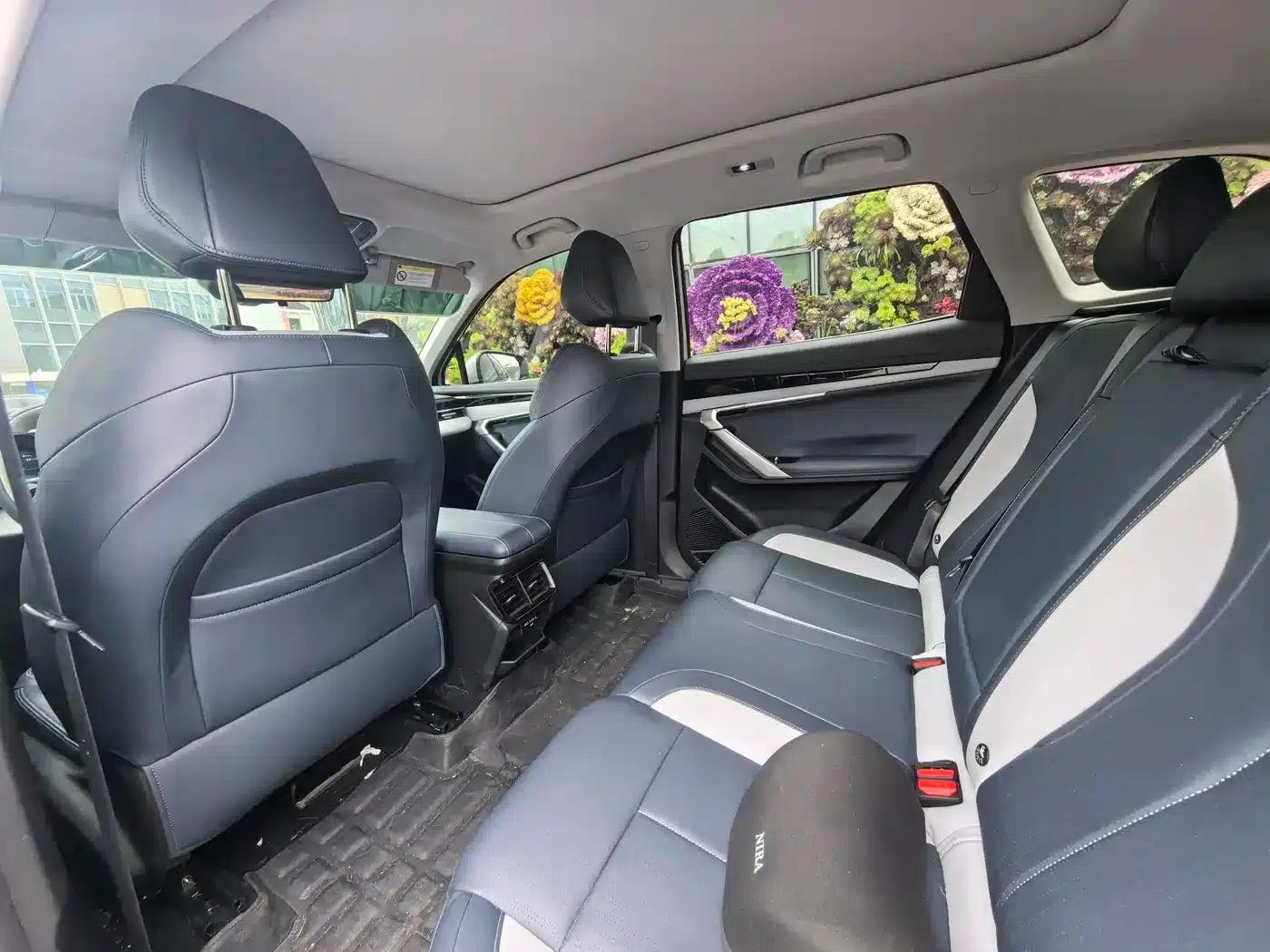 Geely Boyue L 2024 1.5TD DCT Premium Edition — миниатюра 10