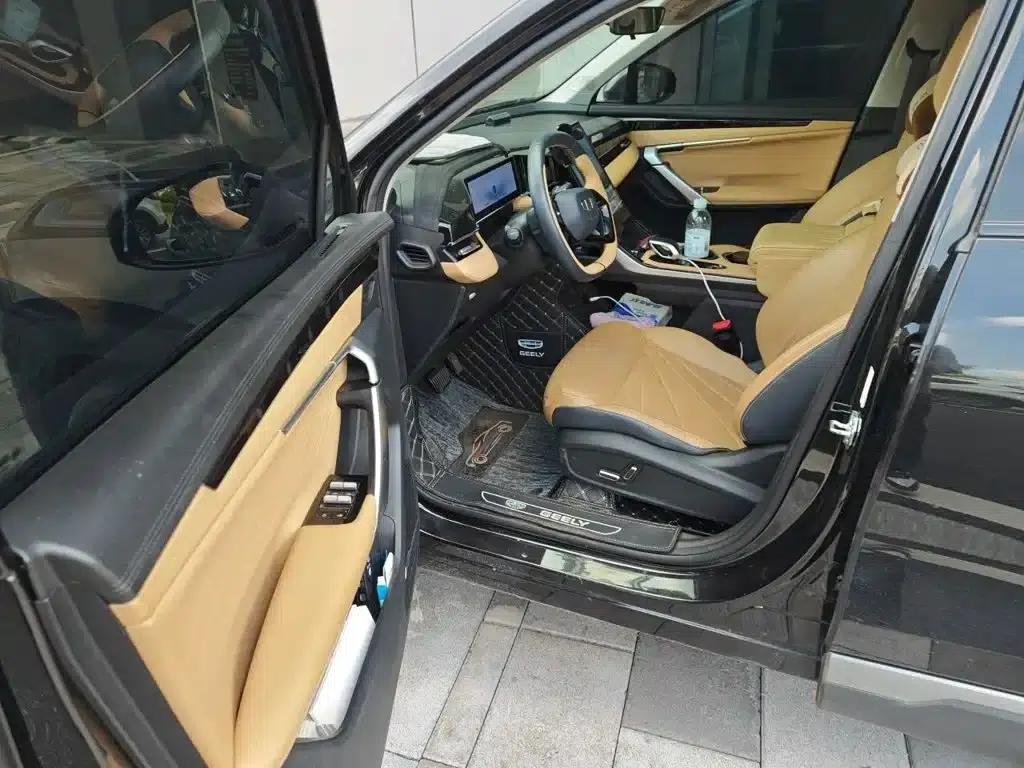 Geely Boyue L 2023 1.5TD DCT Premium Edition — миниатюра 13