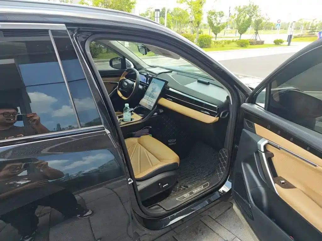 Geely Boyue L 2023 1.5TD DCT Premium Edition — миниатюра 22
