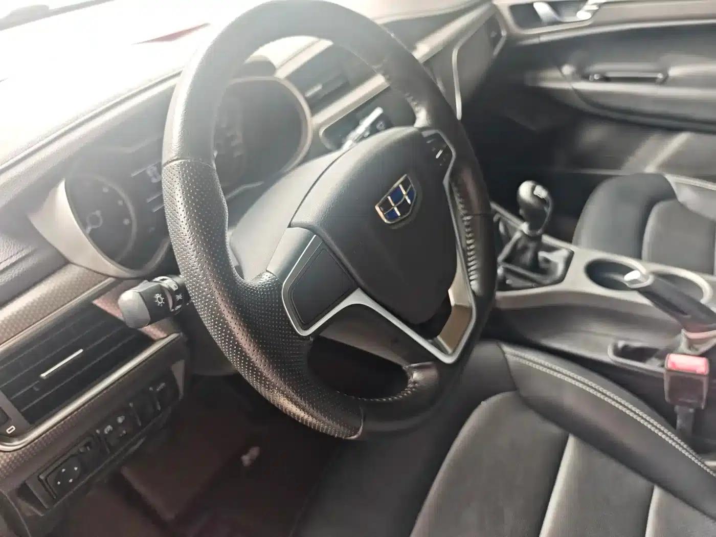 Geely GS 2016 Elegant Edition 1.8L Manual Leading Model — миниатюра 13