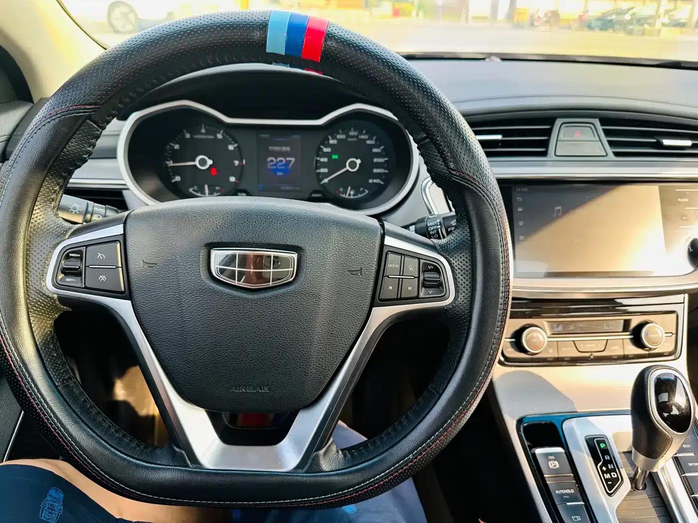 Geely Emgrand GL 2018 1.8L DCT Elite Intelligent Connected Edition — миниатюра 12