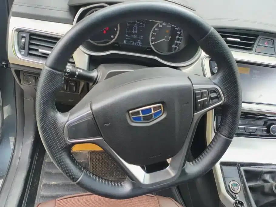 Geely Emgrand GL 2017 1.8L Manual Elite — миниатюра 15