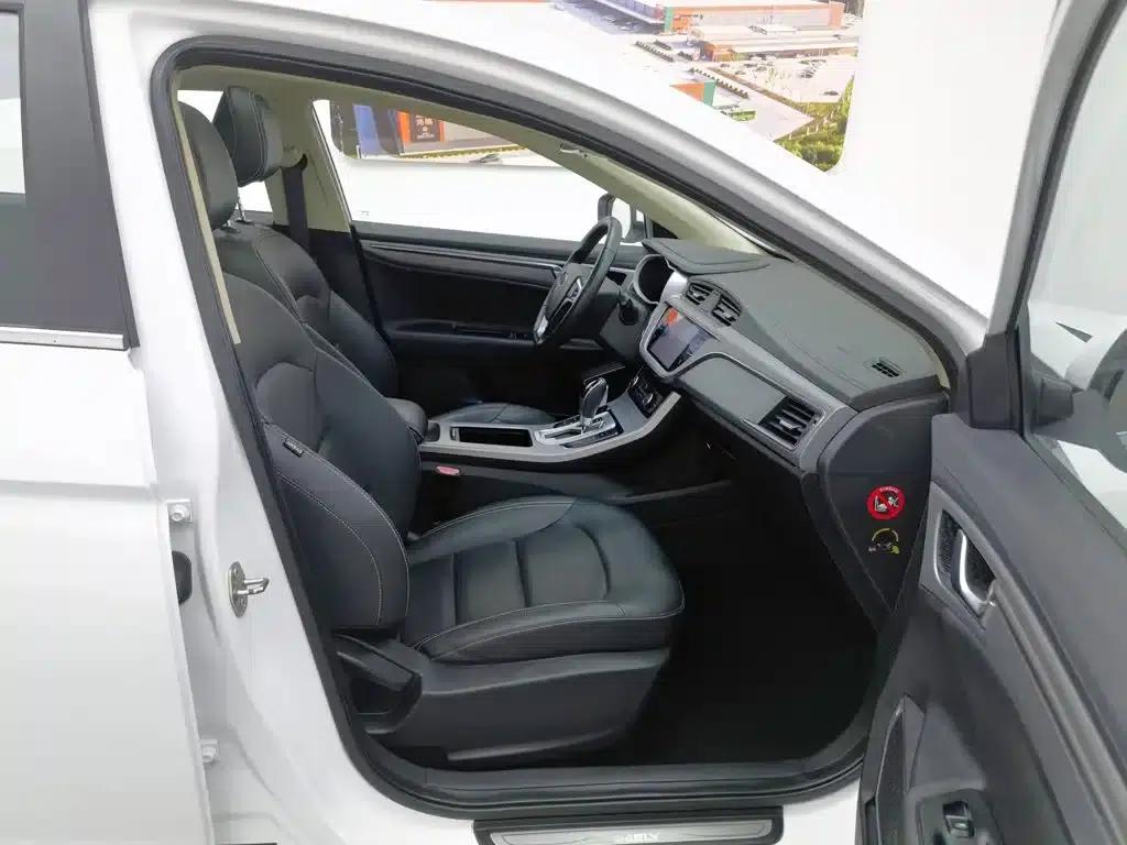 Geely Emgrand GL 2018 1.4T DCT Elite Intelligent Connected Edition — миниатюра 23