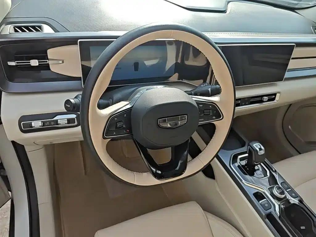 Geely ICON 2023 1.5TD Chocolate Edition — миниатюра 11