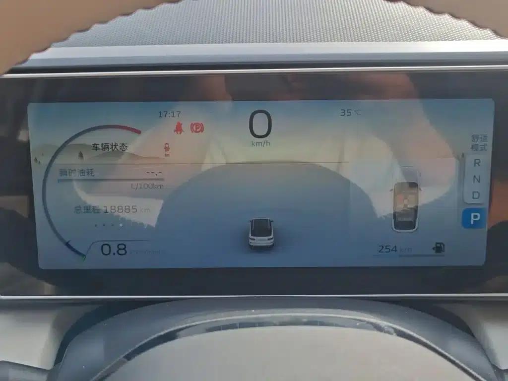 Geely ICON 2023 1.5TD Chocolate Edition — миниатюра 12