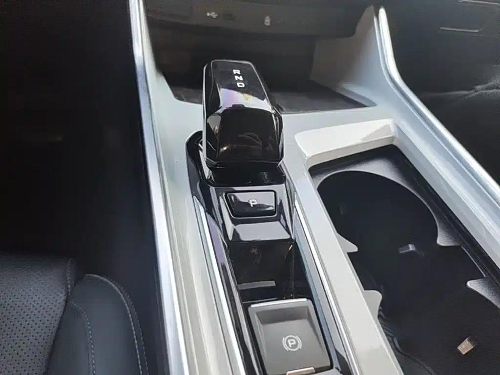 Jiaji 2023 Model L 1.5TD DCT Luxury Edition — миниатюра 10