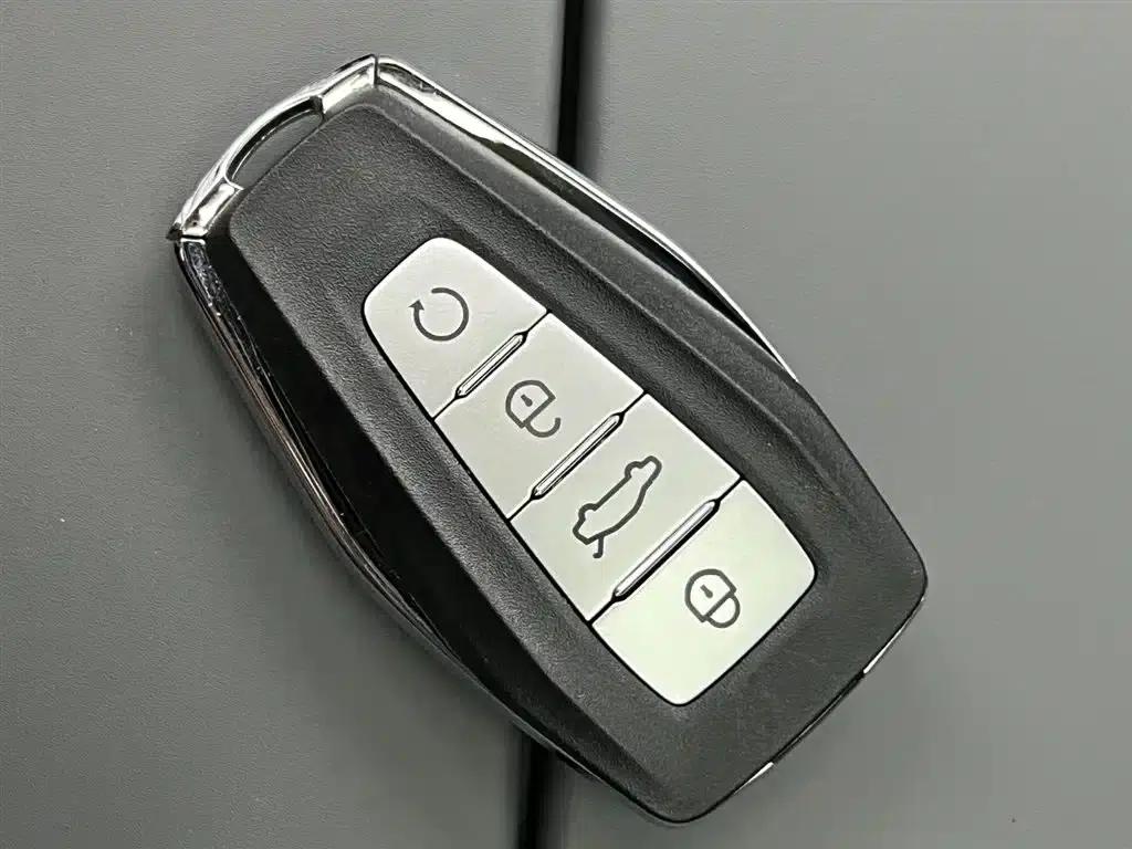 Haoyue L 2026 1.5TD DCT Happiness 5-Seater — миниатюра 18