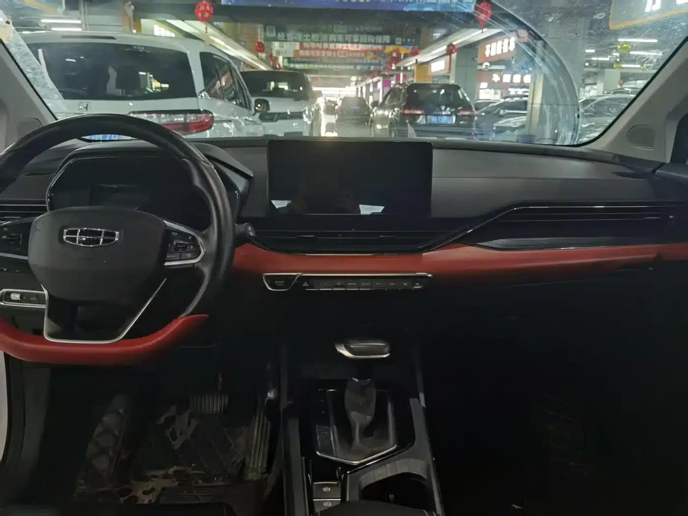 Geely Emgrand S 2021 1.4T CVT Luxury Edition — миниатюра 8