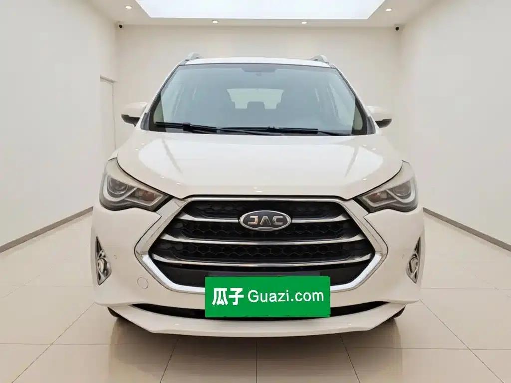 Refine S3 2017 1.6L Manual Deluxe Smart Edition — миниатюра 2