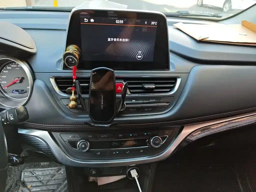 Refine S3 2017 1.6L Manual Deluxe Smart Edition — миниатюра 14