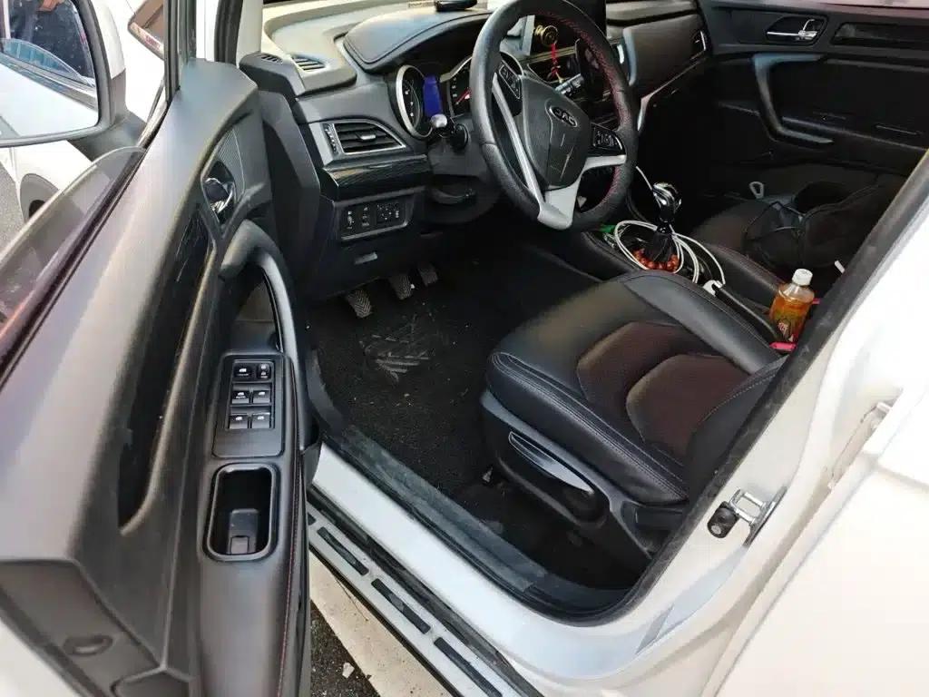 Refine S3 2017 1.6L Manual Deluxe Smart Edition — миниатюра 17
