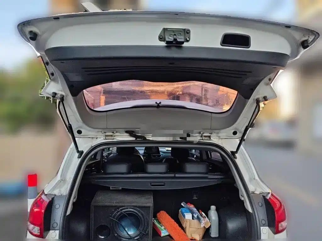 Refine S3 2017 1.6L Manual Deluxe Smart Edition — миниатюра 20